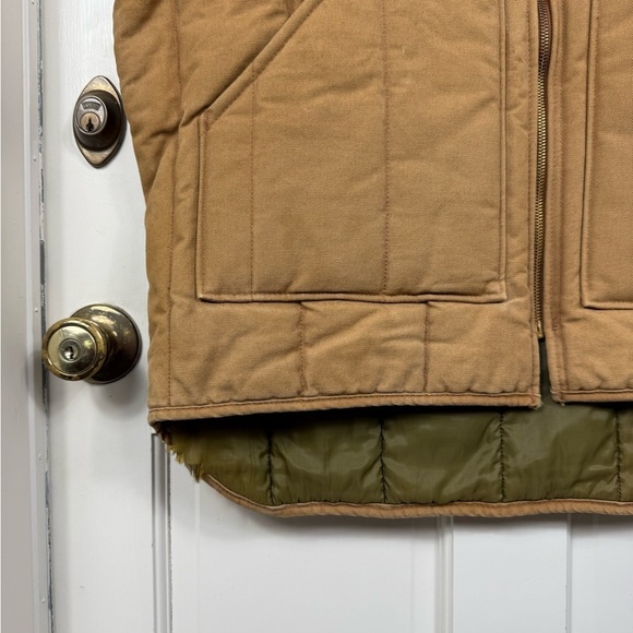 True Vintage Walls Men's Tan Quilted Work Vest - Picture 2 of 7